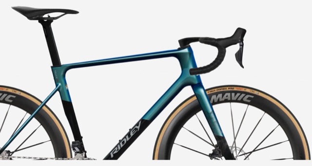 Ridley Falcn RS 2.0 配色：UD Carbon・Peacock Green 孔雀綠
