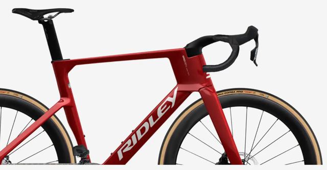 Ridley Noah Fast 配色：Candy Red Metallic・White Logo